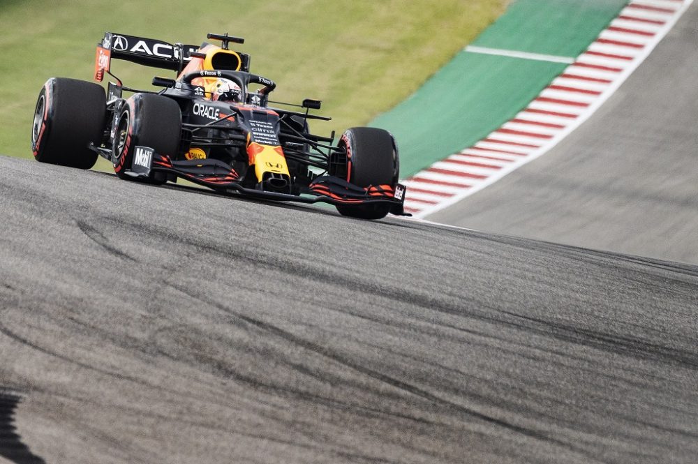 Max Verstappen startet in Austin von Rang 1 (Bild: Jim Watson/AFP)