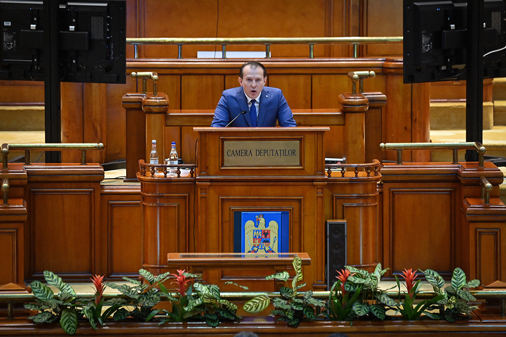 Die Regierung des rumänischen Premierministers Florin Citu ist durch das Misstrauensvotum gestürzt worden (Bild: Daniel Mihailescu/AFP)
