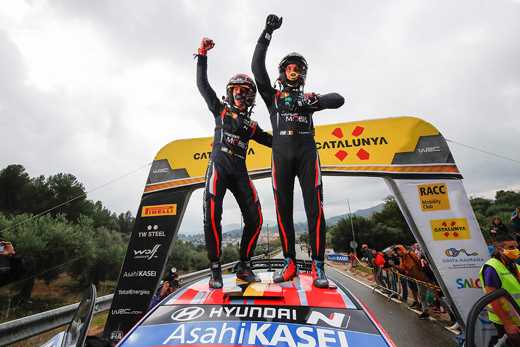 Thierry Neuville/Martijn Wydaeghe gewinnen die Rallye Spanien (Bild: Austral/Hyundai Motorsport)