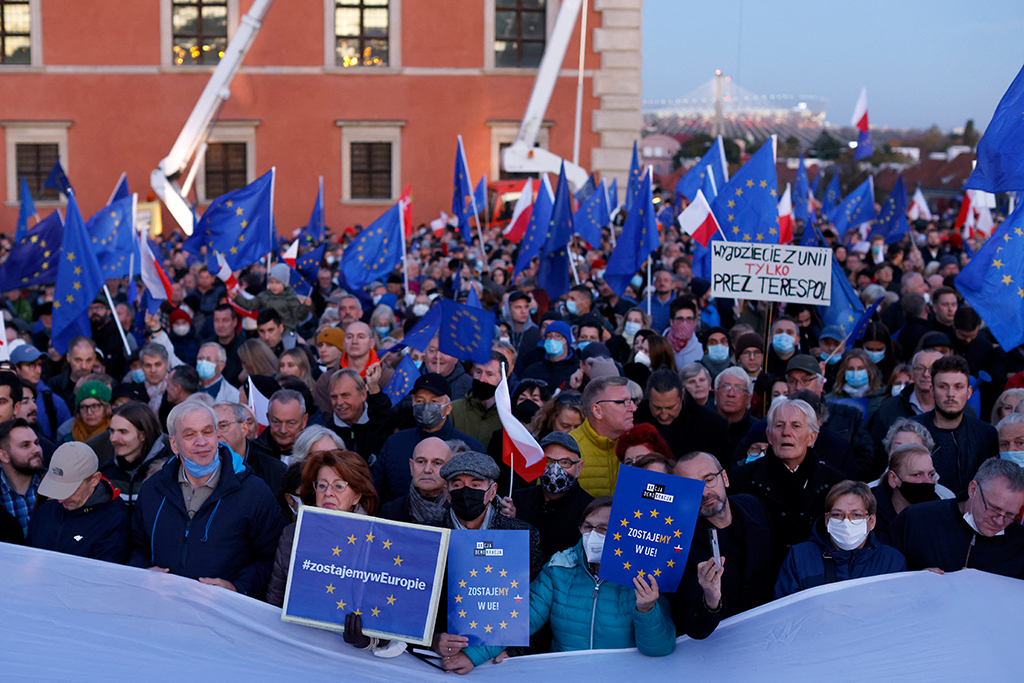 Pro-EU-Demo in Polen (Bild: Wojtek Radwanski/AFP)