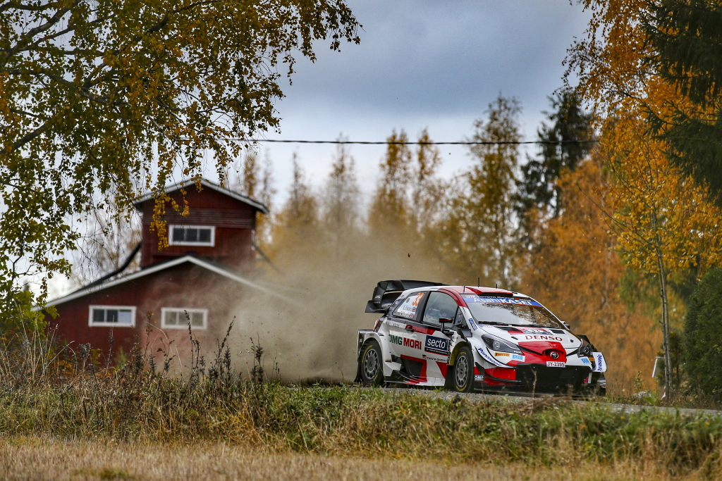 Elfyn Evans/Scott Martin führen bei der Rallye Finnland (Bild: Toyota GR)