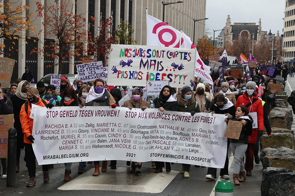 Kundgebung gegen Gewalt an Frauen in Brüssel (Bild: Nicolas Maeterlinck/Belga)