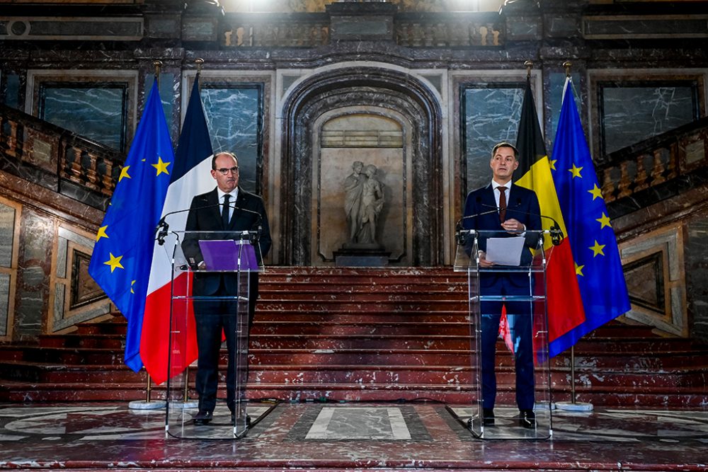 Jean Castex und Alexander De Croo am Montag in Brüssel (Bild: Eric Lalmand/Belga)