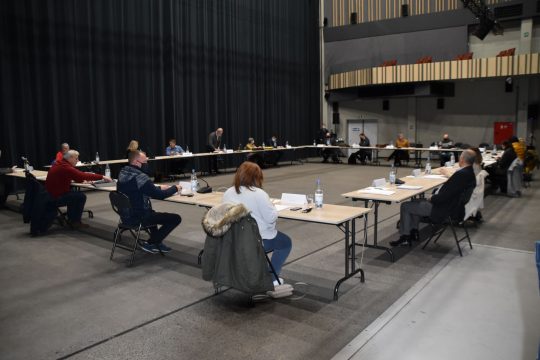 Gemeinderat St. Vith tagt im Triangel (Bild: Chantal Scheuren/BRF)