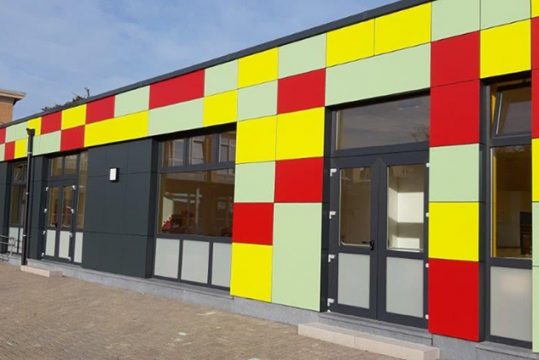 Neuer Anbau am Kindergarten der Gemeindeschule Kelmis