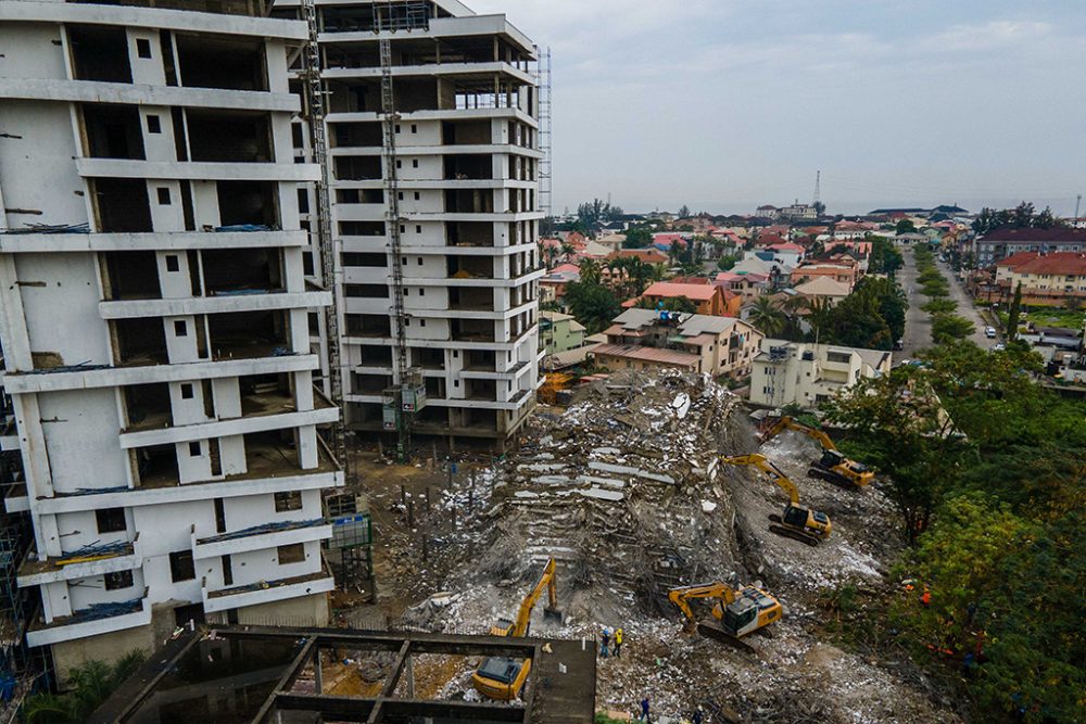 Durch den Einsturz des Gebäudeteils in Lagos sind 22 Menschen ums Leben gekommen (Bild: Benson Ibeabuchi/AFP)