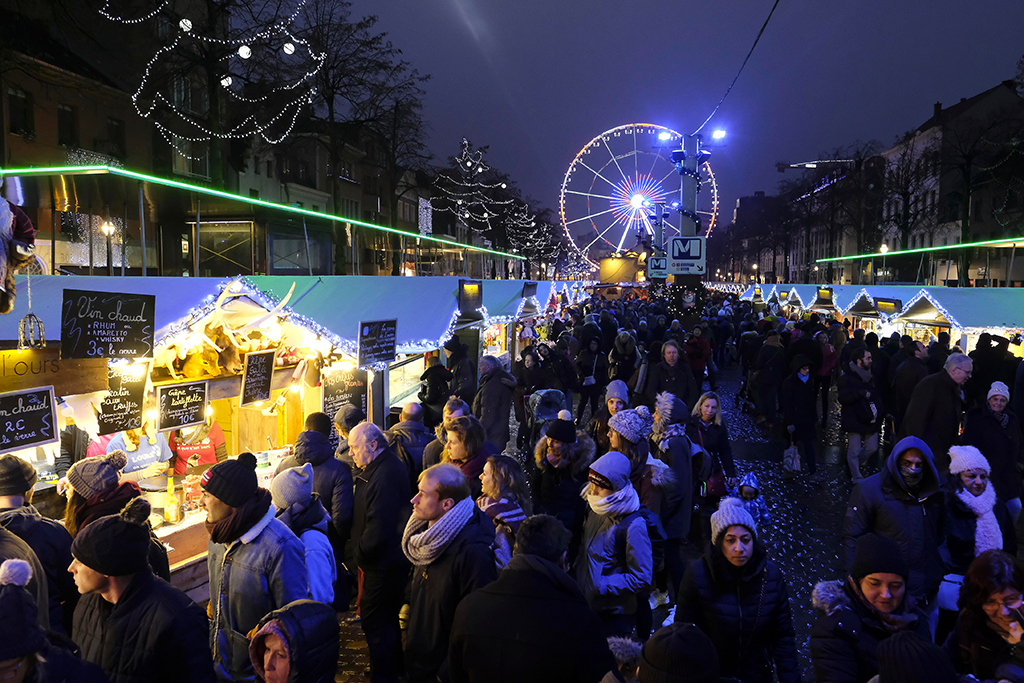 Der Weihnachtsmarkt "Plaisirs d'Hiver" in Brüssel (Archivbild: Nicolas Maeterlinck/Belga)