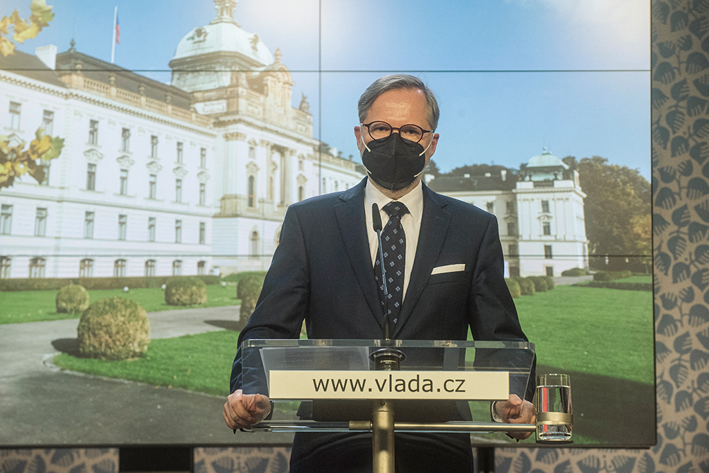 Der neue tschechische Regierungschef Petr Fiala (Bild: Michal Cizek/AFP)