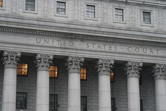 Ghislaine Maxwell ist schuldig gesprochen worden (Bild: Bryan R. Smith/AFP)