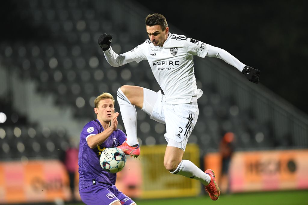 Eupen's Smail Prevljak controls the ball during a soccer match between KAS Eupen and Beerschot VA, Saturday 11 December 2021 in Eupen, on day 18 of the 2021-2022 'Jupiler Pro League' first division of the Belgian championship. BELGA PHOTO JOHN THYS