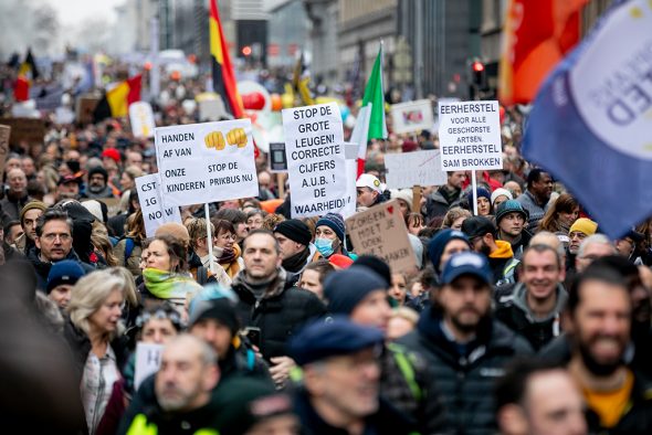 Corona-Demo in Brüssel am 23. Januar (Bild: Hatim Kaghat/Belga)