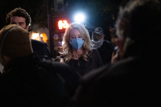 Elizabeth Homes nach dem Schuldspruch (Bild: Nick Otto/AFP)