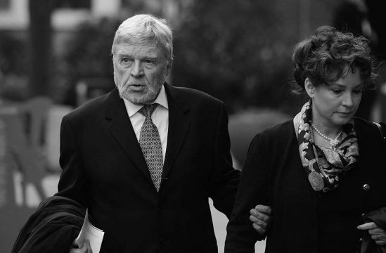 Hardy Krüger im November 2010 (Archivbild: Johannes Eisele/AFP)