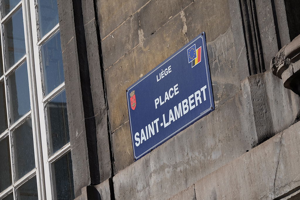 Straßenschild Place Saint-Lambert in Lüttich (Illustrationsbild: Bruno Fahy/Belga)