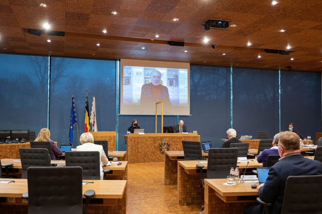 Theologe Eugen Drewermann per Videokonferenz im Ausschuss I (Bild: PDG/CK)