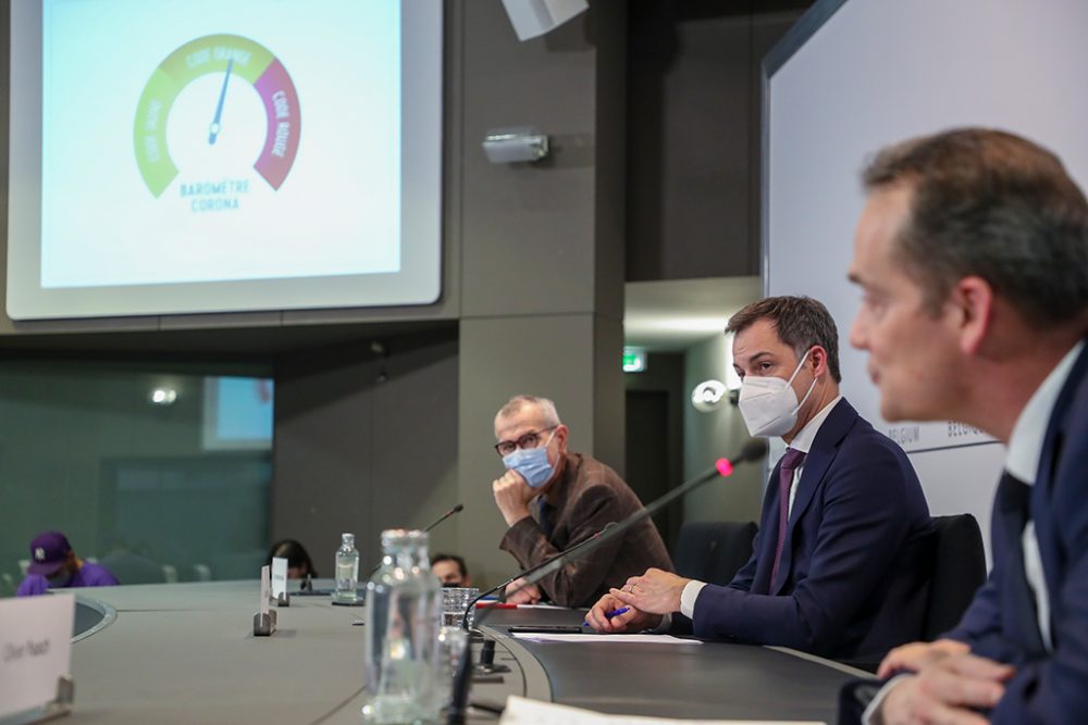 Pressekonferenz nach dem Konzertirungsausschuss vom 11.2. (Bild: Nicolas Maeterlinck/Belga)