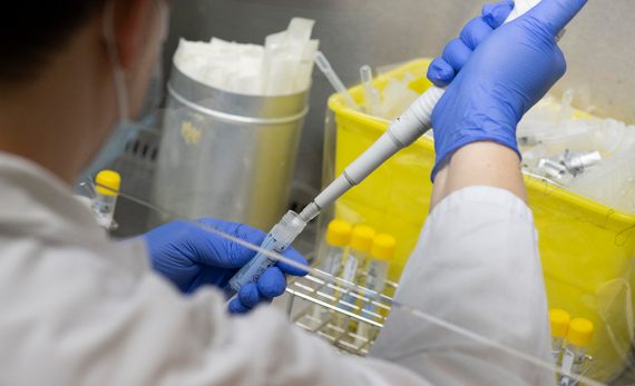 Untersuchung in einem Labor