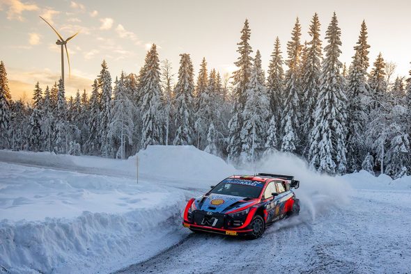 Thierry Neuville/Martijn Wydaghe bei der Rallye Schweden (Bild: Fabien Dufour/Hyundai Motorsport)