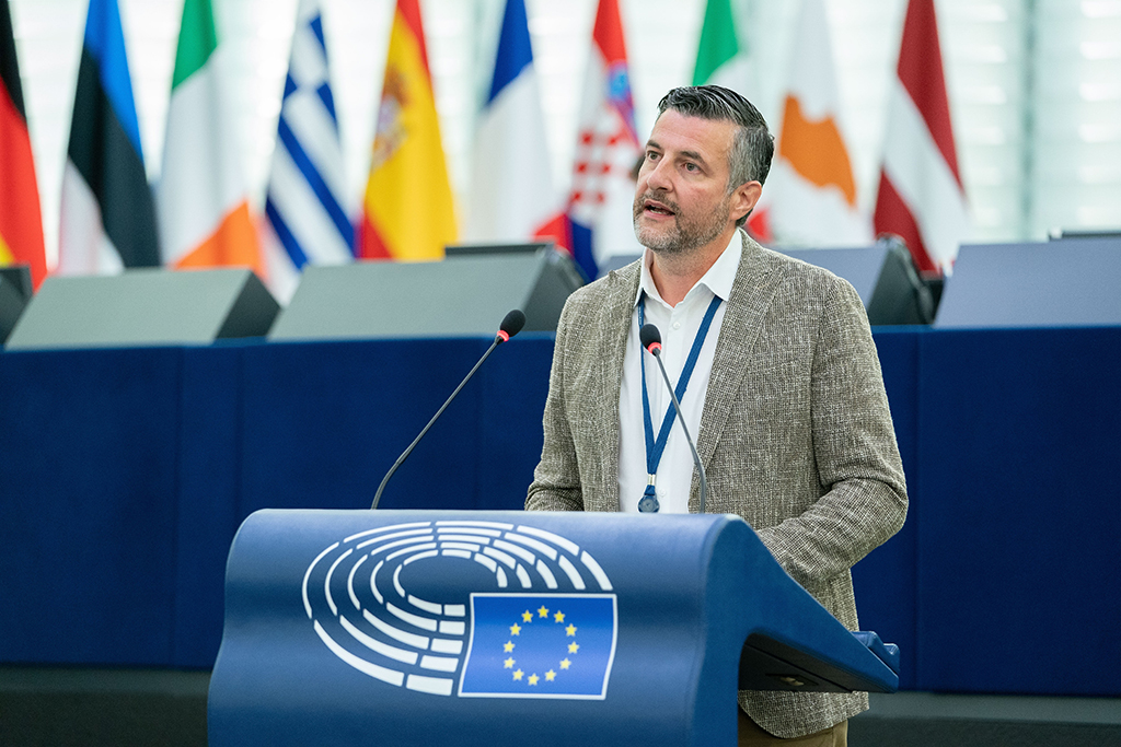 Pascal Arimont im Plenarsaal (Bild: Europäisches Parlament)