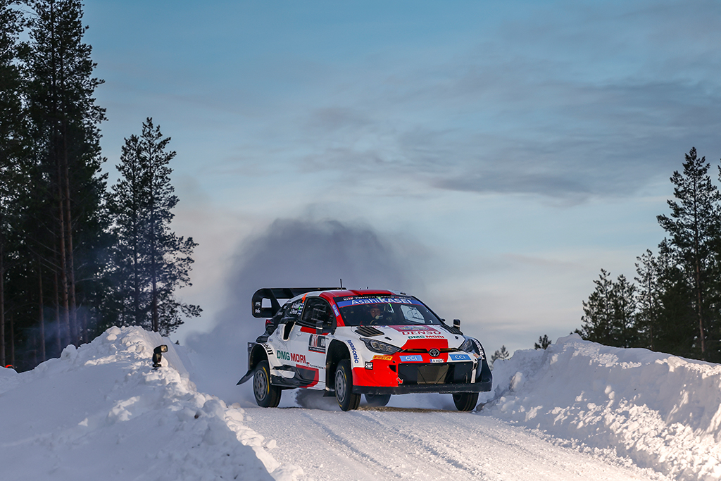 Kalle Rovanperä/Jonne Halttunen gewinnen die Rallye Schweden (Bild: Toyota Gazoo Racing)