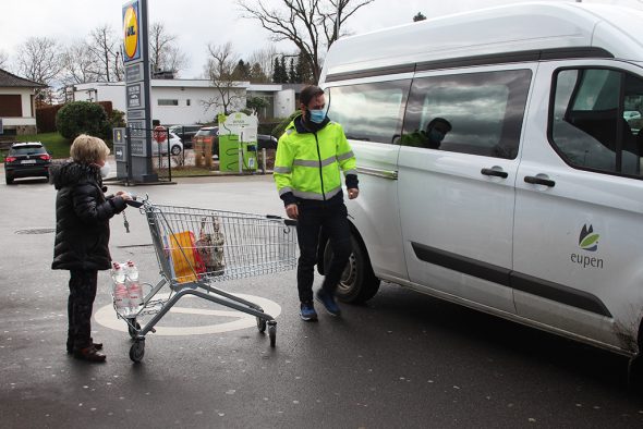 Seniorenbus der Eupener Unterstadt zum ersten Mal im Einsatz (Bild: Defne Özmen/BRF)