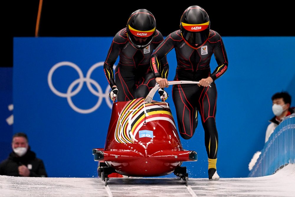 Bob-Fahrerinnen An Vannieuwenhuyse und Sara Aerts am Freitag in Peking (Bild: Laurie Dieffembacq/Belga)