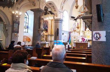 Aschermittwoch-Messe in der St.-Nikolaus-Pfarrkirche Raeren (Bild: Raffaela Schaus/BRF)