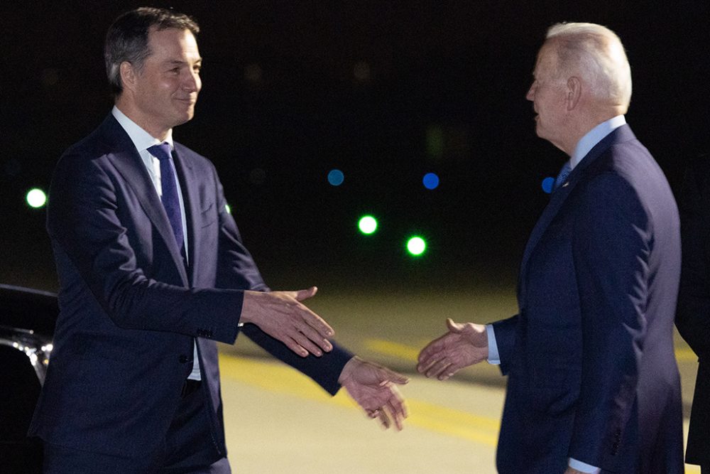 Premierminister Alexander De Croo nimmt US-Präsident Joe Biden in Empfang (Bild: Benoit Doppagne/Belga)