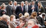 König Philippe und Premier De Croo besuchen das Registrierzentrum für ukrainische Flüchtlinge auf dem Brüsseler Heysel-Gelände (Bild: Bruno Fahy/Belga)