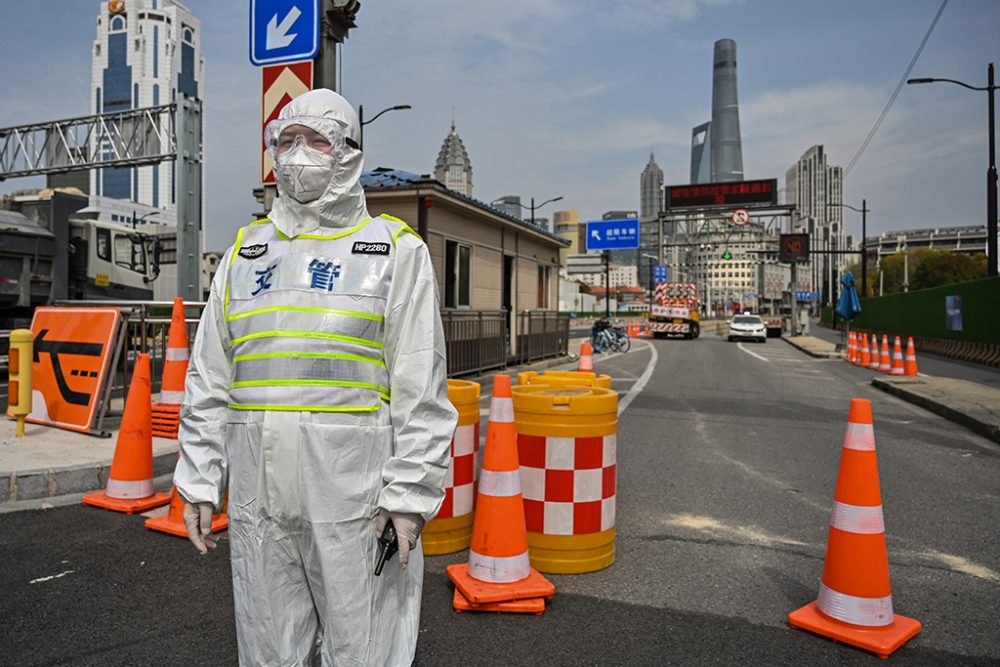 Das öffentliche Leben in Shanghai ruht weitgehend (Bild: Hector Retamal/AFP)