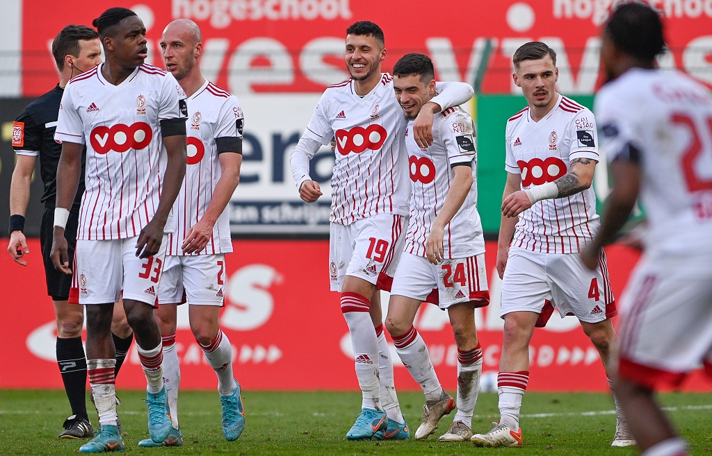 Standard Lüttich sicherte sich mit einem 1:0-Sieg in Kortrijk endgültig den Klassenerhalt (Bild: David Carty/Belga)