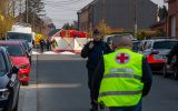 Polizei und Rettungskräfte in Strépy-Bracquegnies nach dem Drama am Sonntag (Bild: Nicolas Maeterlinck/Belga)