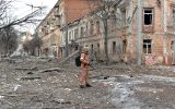 Ukrainischer Soldat am 7. März in Charkiw (Bild: Sergey Bobok/AFP)