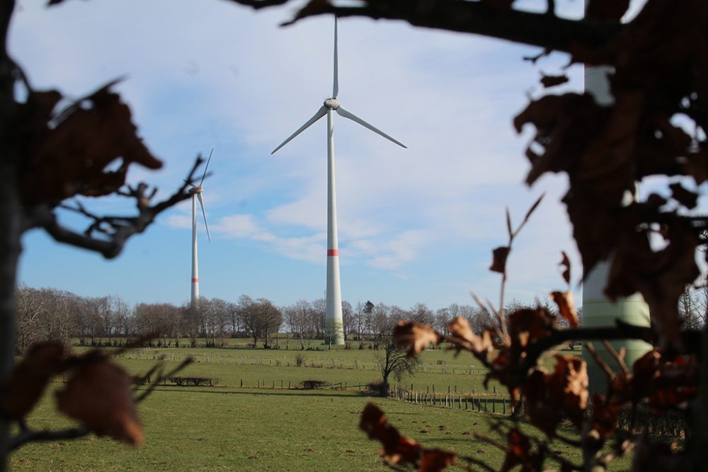 Windräder der Genossenschaft Courant d'Air in Weismes, die auch zu Cociter gehört (Bild: Christoph Heeren/BRF)