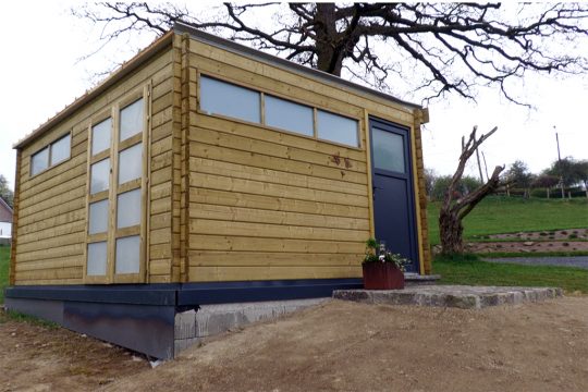 Bienenstockinhalation in Möderscheid (Bild: BRF Fernsehen)
