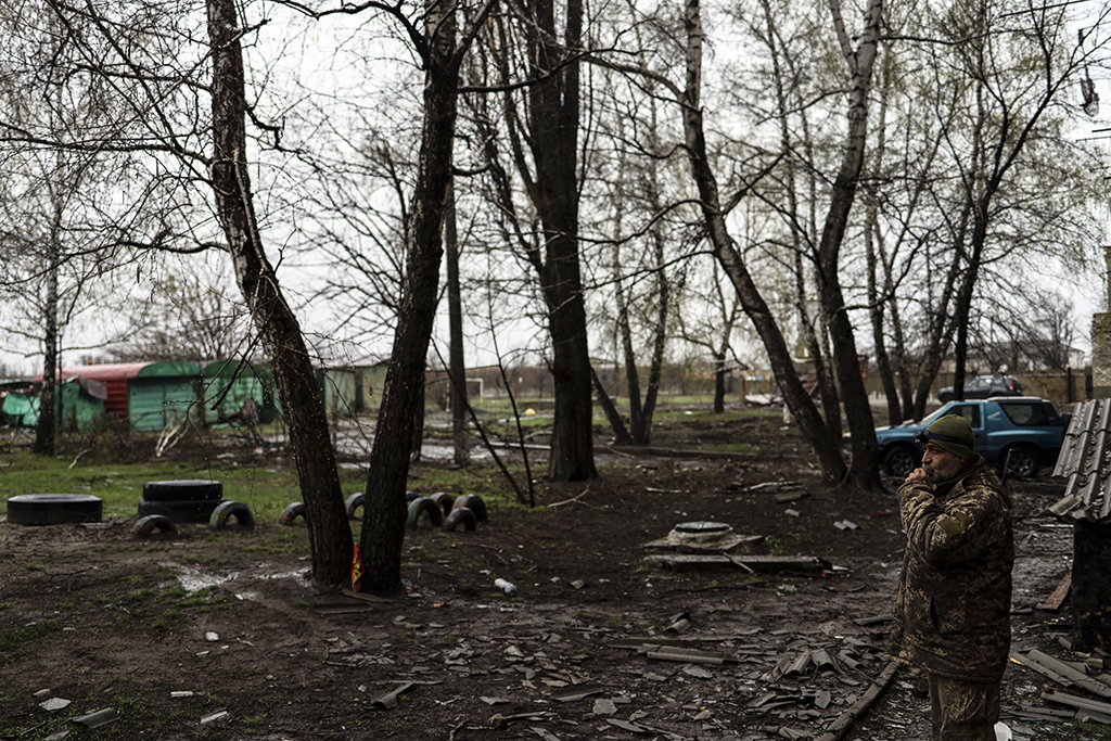 Ukrainischer Soldat in Popasna in der Region Donbass (Bild: Ronaldo Schemidt/AFP)