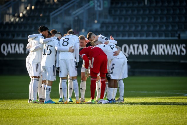 AS Eupen Mannschaft (Bild: Virginie Lefour/Belga)