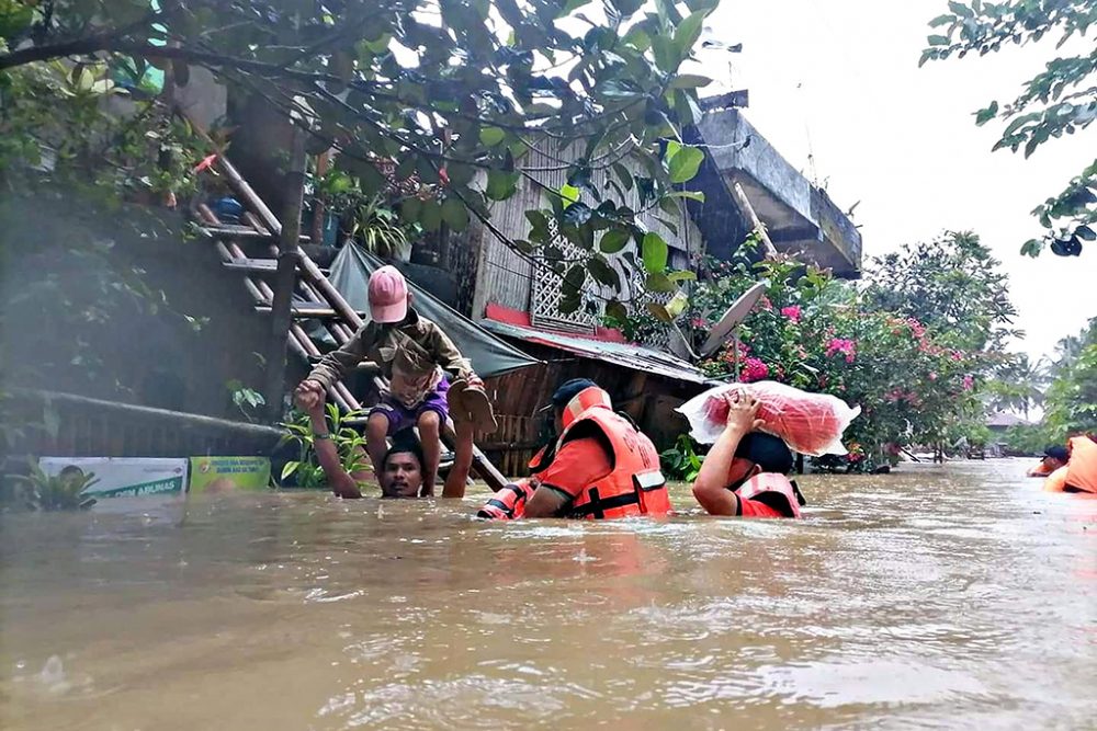 Tropensturm auf den Philippinen