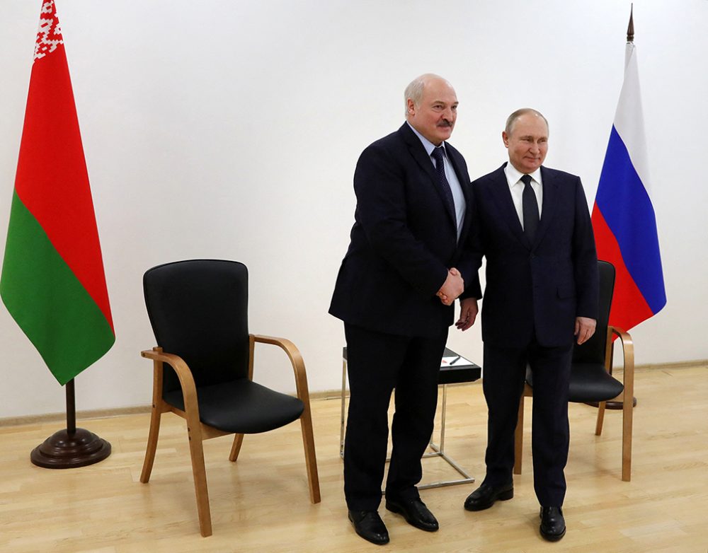 Der belarussiche Präsident Lukaschenko und der russische Präsident Putin (Bild: Mikhail Klimentyev/Sputnik/AFP)