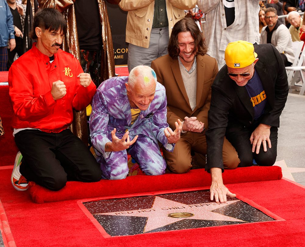 Red Hot Chili Peppers auf 'Walk of Fame' gefeiert