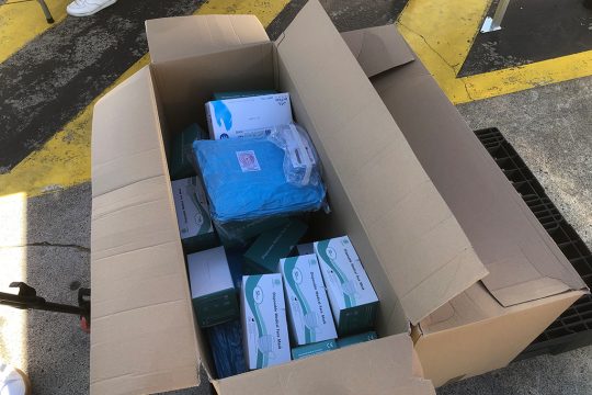 Corona-Schutzkleidung (Illustrationsbild: Eric Cornu/Belga)