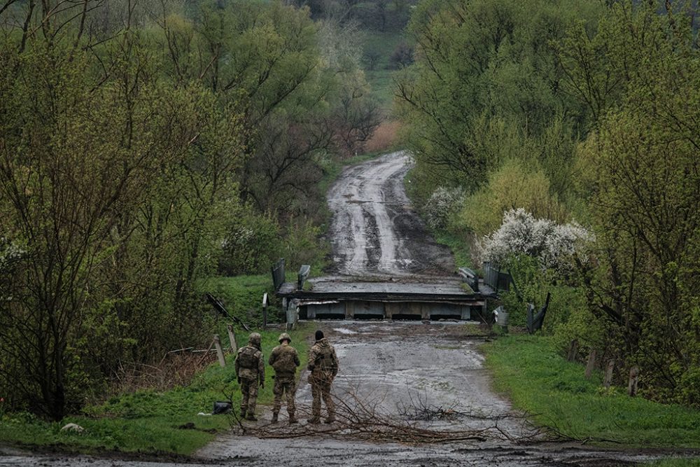 Ukrainische Soldaten nahe Lyman in der Ostukraine (Bild: Yasuyoshi Chiba/AFP)