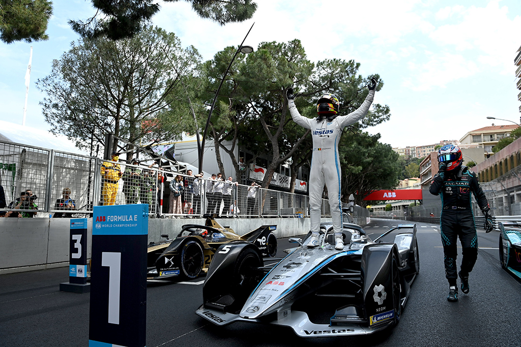 Stoffel Vandoorne gewinnt das Rennen in Monaco