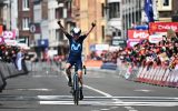 Annemiek van Vleuten gewinnt Lüttich-Bastogne-Lüttich 2022 (Bild: Jasper Jacobs/Belga)