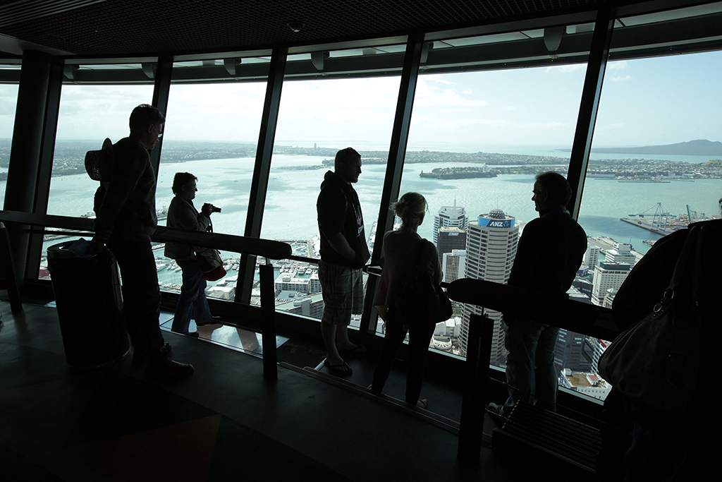 Aussichtsplattform in Auckland (Bild: Kim Ludbrook/EPA)