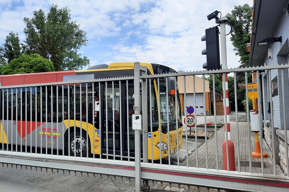 Die TEC-Busse blieben am Dienstag im Eupener Depot (Bild: Chantal Delhez/BRF)