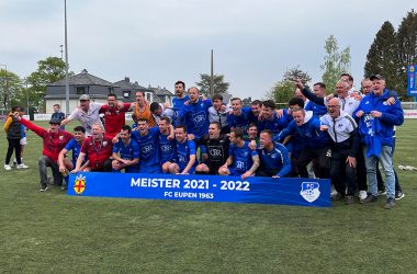 Der FC Eupen feiert den Meistertitel (Bild: Mandy Michaelis/BRF)