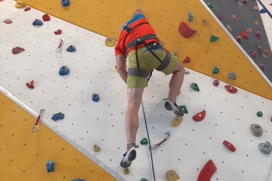 Ausbildung zum Kletterbetreuer im RSI (Bild: Christophe Ramjoie/BRF)