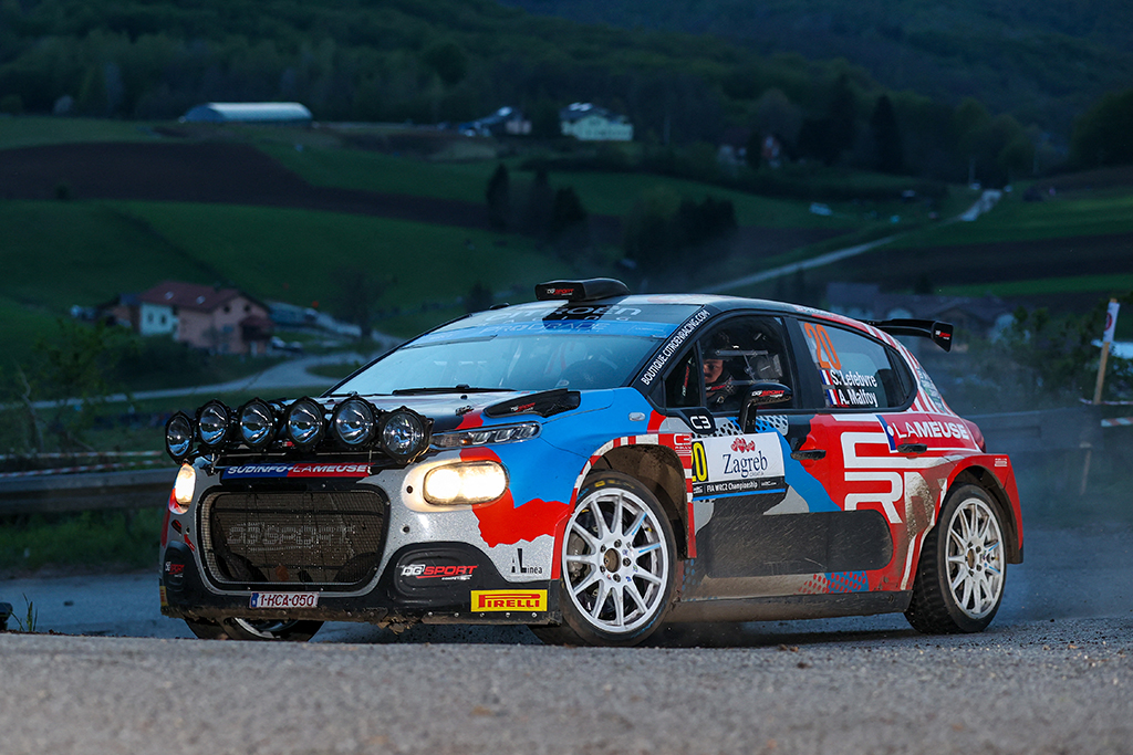 Stéphane Lefebvre (im Citroën) hier bei der Rallye Kroatien (Bild: Damir Sencar/AFP)