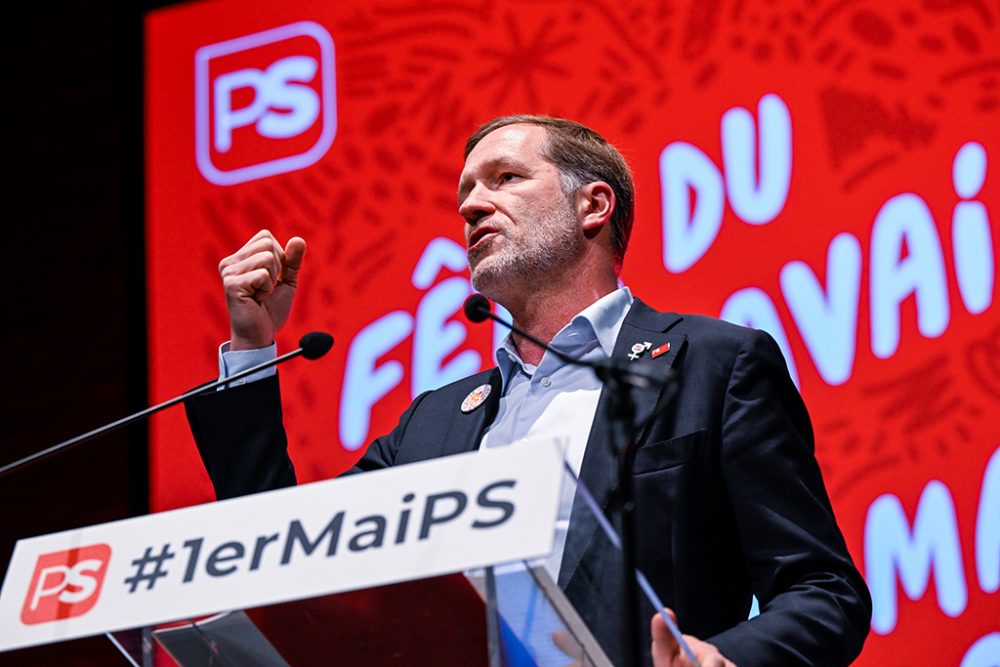 PS-Präsident Paul Magnette bei der Veranstaltung zum 1. Mai in Charleroi (Bild: Laurie Dieffembacq/Belga)